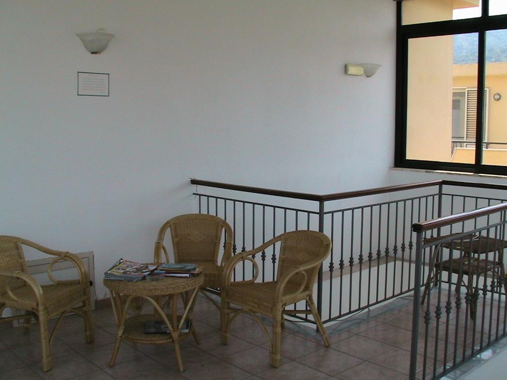 Albergo Il Terrazzino Vibo Marina Zewnętrze zdjęcie