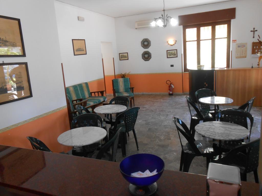Albergo Il Terrazzino Vibo Marina Zewnętrze zdjęcie